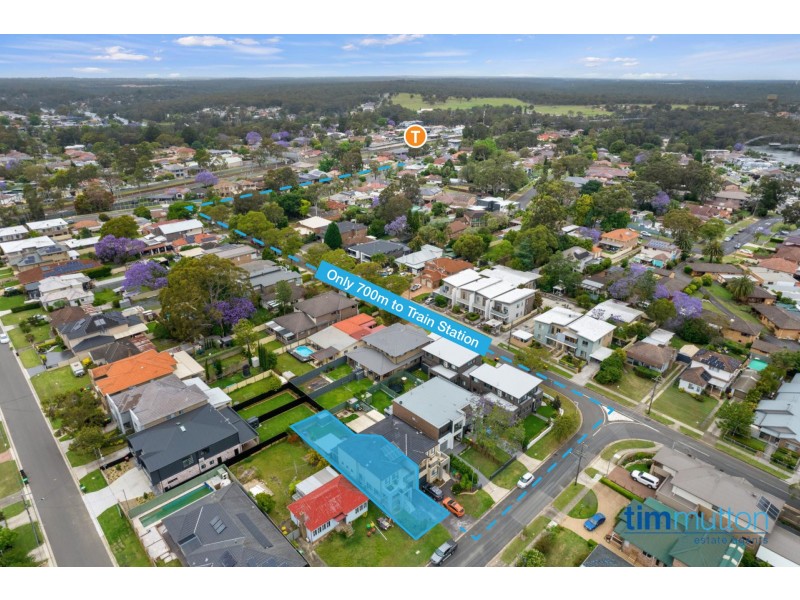 13 Enright St, East Hills NSW 2213