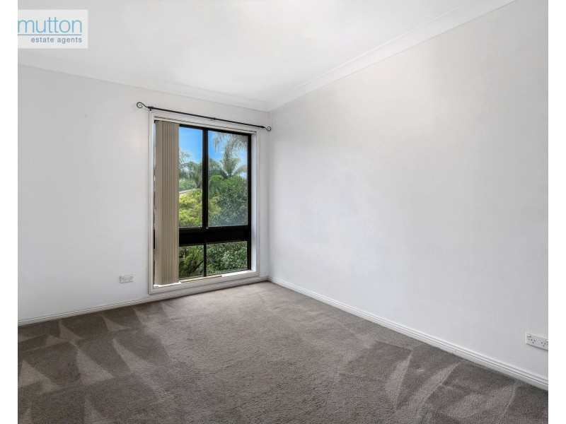 Unit 1/4 Ernest Ave, Chipping Norton NSW 2170
