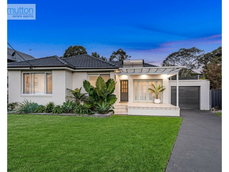 3 Meteren Cl, Milperra NSW 2214