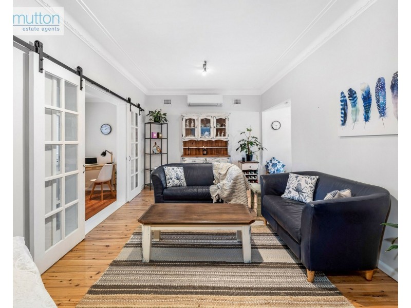 13 Drake St, Panania NSW 2213