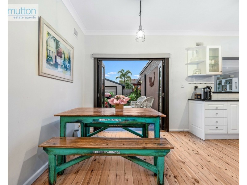 13 Drake St, Panania NSW 2213