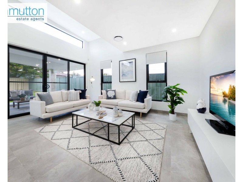 1A Kiora St, Panania NSW 2213