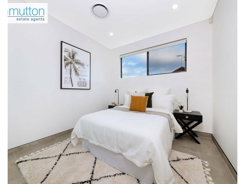 1A Kiora St, Panania NSW 2213