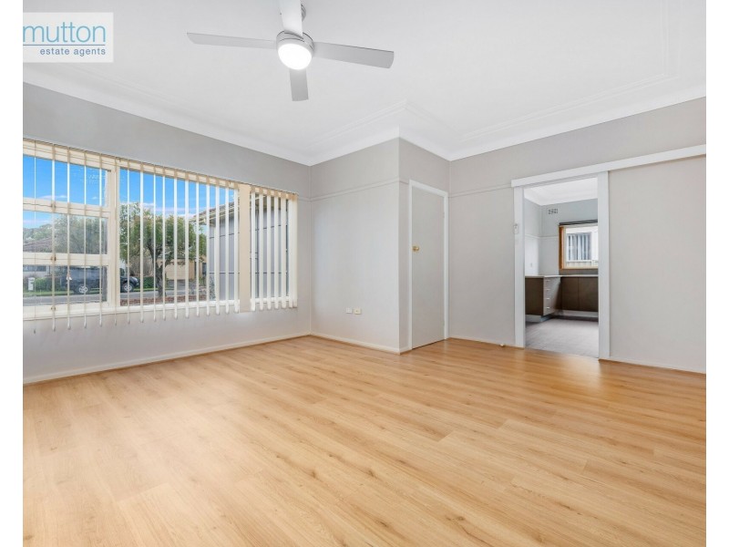 83 Windsor Rd, Padstow NSW 2211