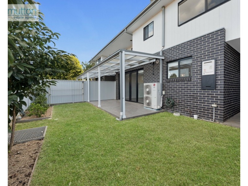 5/63 Picnic Point Rd, Panania NSW 2213