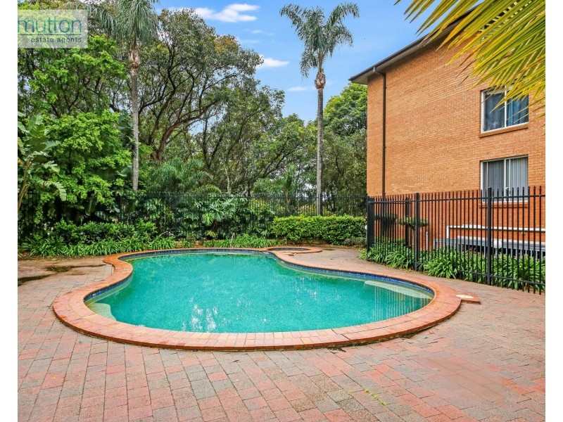 Unit 2/7 Mead Dr, Chipping Norton NSW 2170