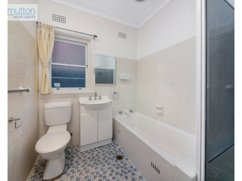 2A Lawson St, Panania NSW 2213