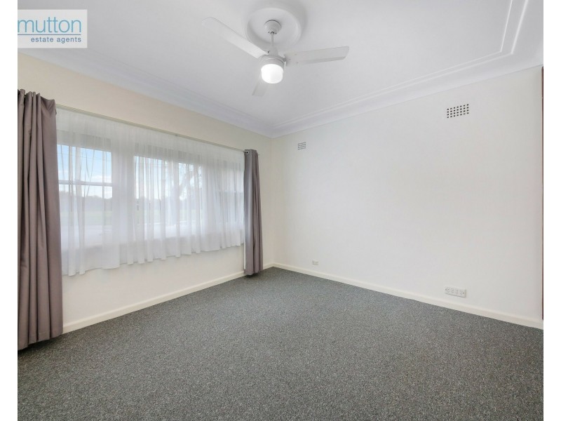 2A Lawson St, Panania NSW 2213