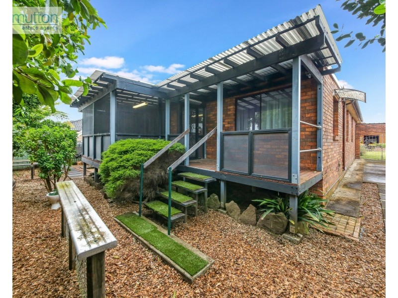 10 Windermere Cres, Panania NSW 2213