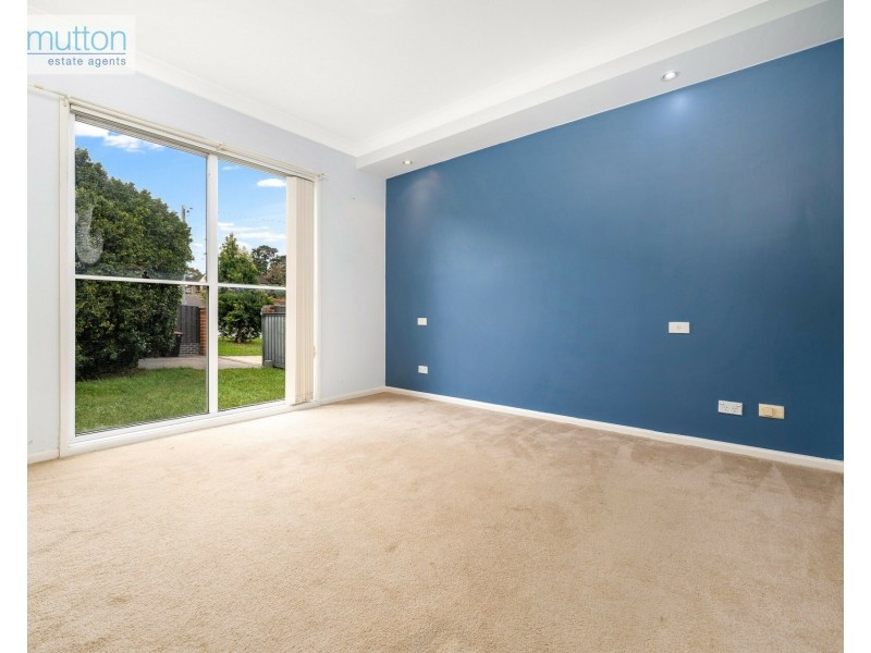 2 Curzon Rd, Padstow Heights NSW 2211