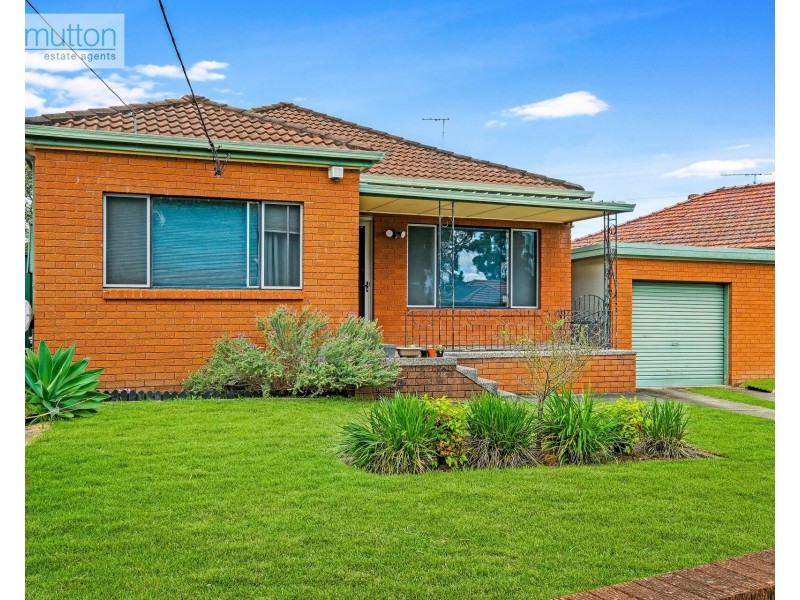 12 Wall Ave, Panania NSW 2213