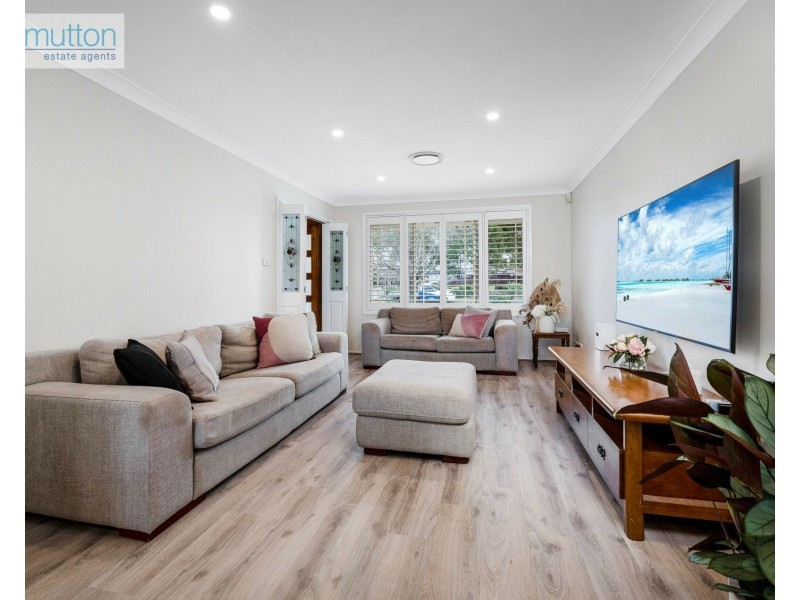 30 Somme Cres, Milperra NSW 2214