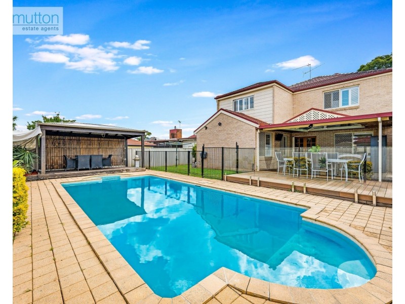 30 Somme Cres, Milperra NSW 2214