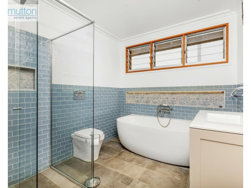 54 Valley Rd, Padstow Heights NSW 2211