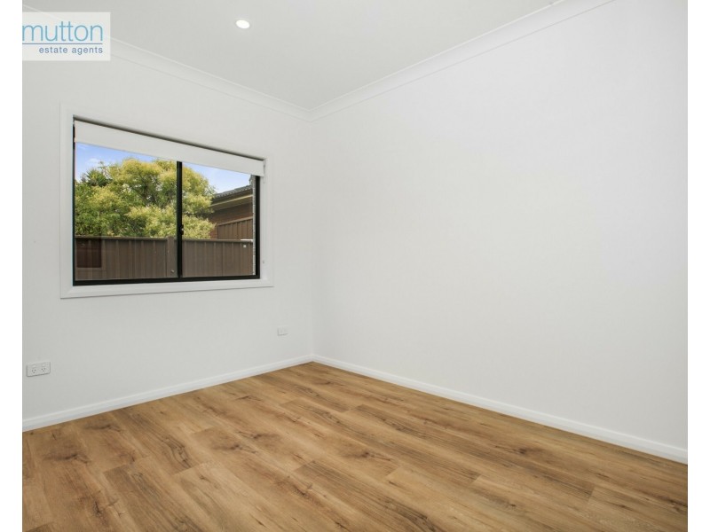 1/17 Somme Cres, Milperra NSW 2214
