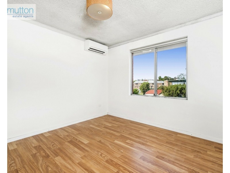 Unit 5/10 Stanley St, Campsie NSW 2194