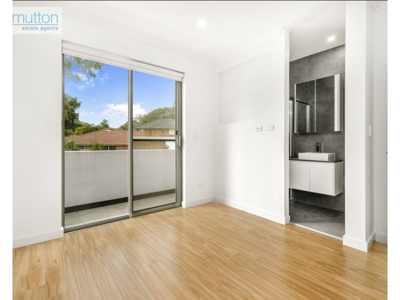 25A Drake St, Panania NSW 2213