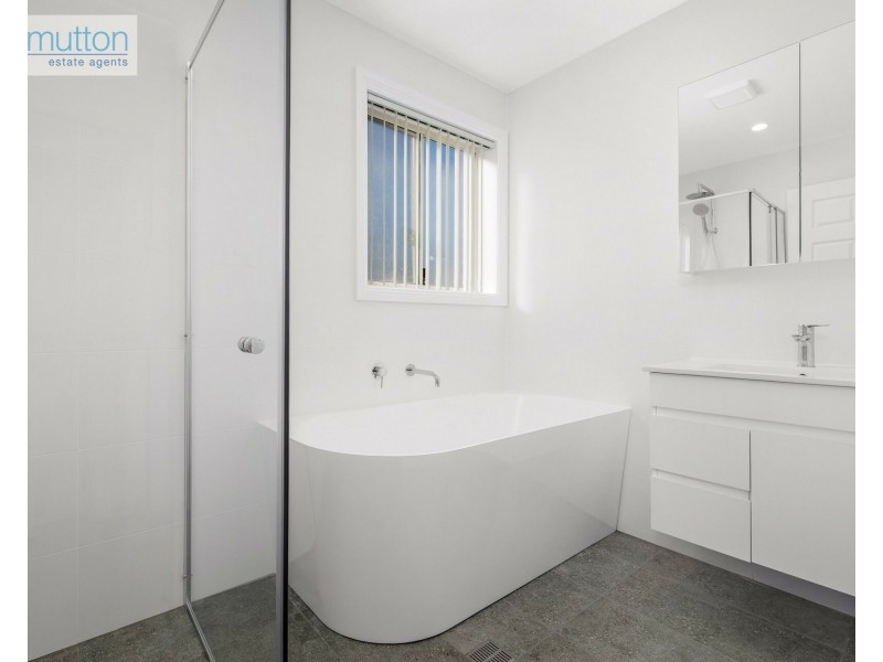 2/65 Chamberlain Rd, Padstow NSW 2211