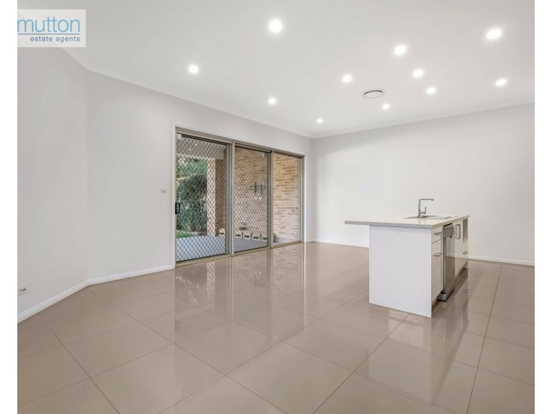34A Lucas Rd, East Hills NSW 2213