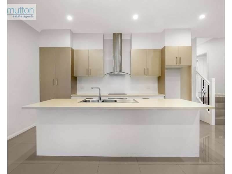 34A Lucas Rd, East Hills NSW 2213