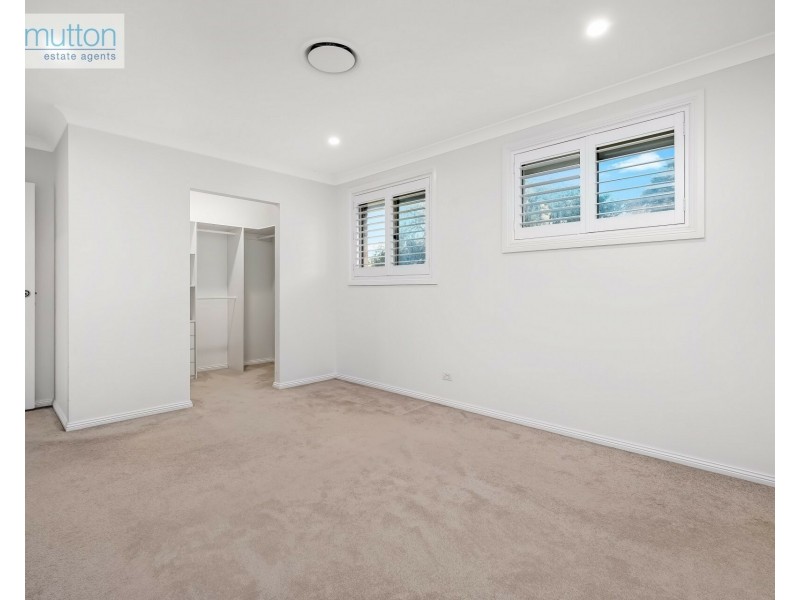 34A Lucas Rd, East Hills NSW 2213