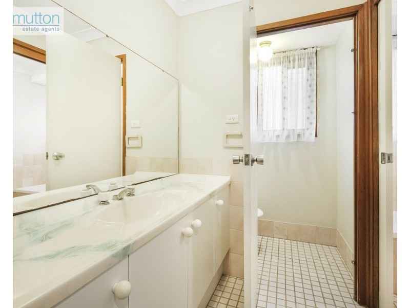 11 Dapto Pl, Bangor NSW 2234