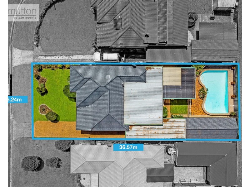 9 Menin Pl, Milperra NSW 2214