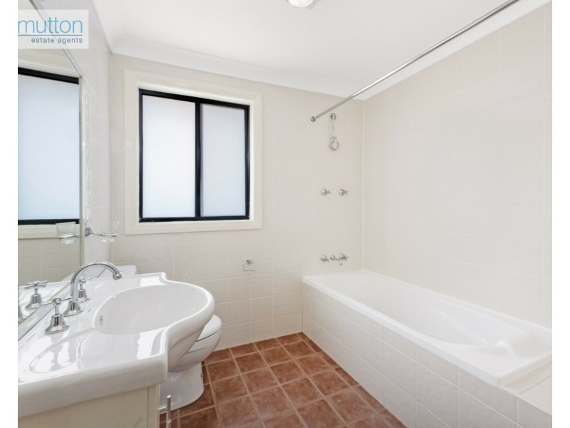 6A Carrington St, Revesby NSW 2212