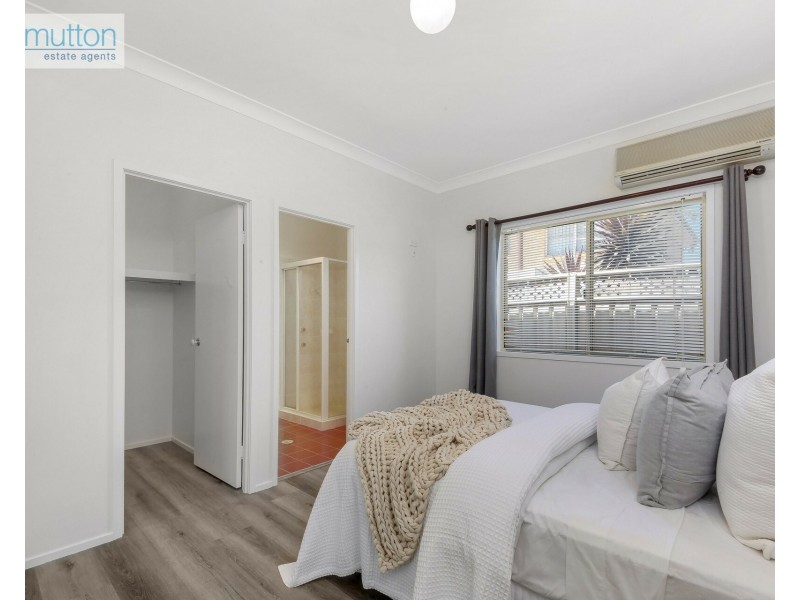 5 Todd Court, Wattle Grove NSW 2173