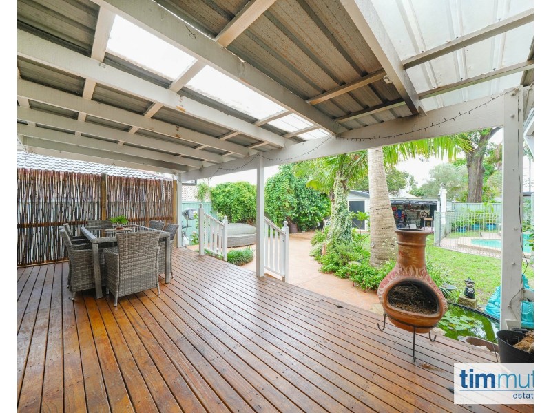 4 Zonnebeke Cres, Milperra NSW 2214