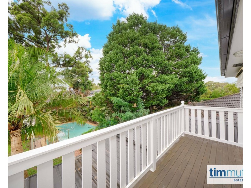 4 Zonnebeke Cres, Milperra NSW 2214