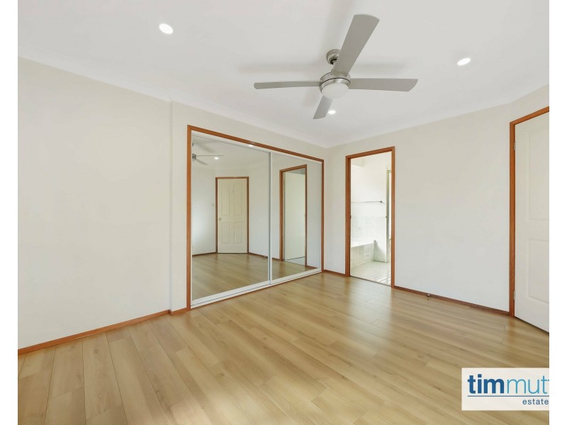 2A Broe Ave, East Hills NSW 2213