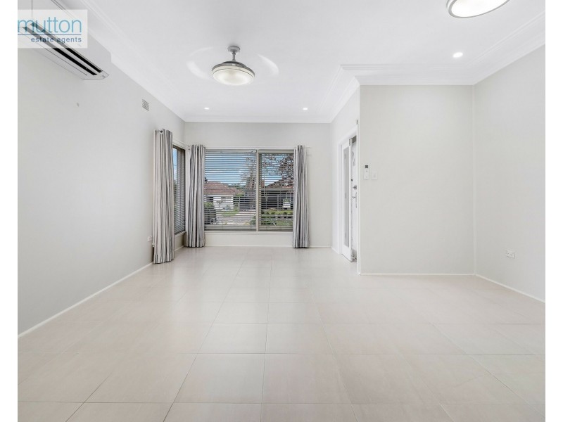 3 Mona Rd, Riverwood NSW 2210