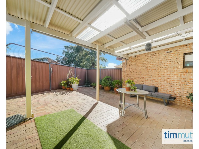 Unit 1/184 Birdwood Rd, Georges Hall NSW 2198