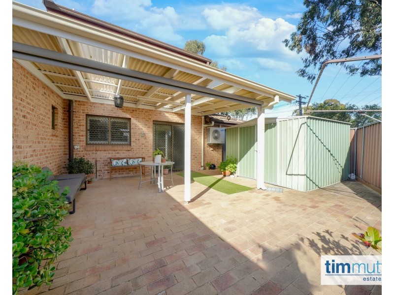 Unit 1/184 Birdwood Rd, Georges Hall NSW 2198