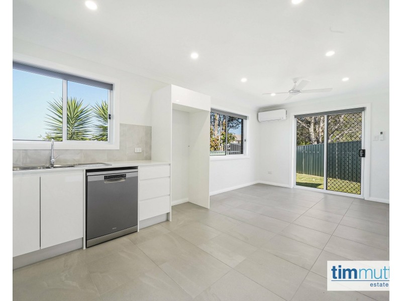 15A Swiveller Cl, Ambarvale NSW 2560