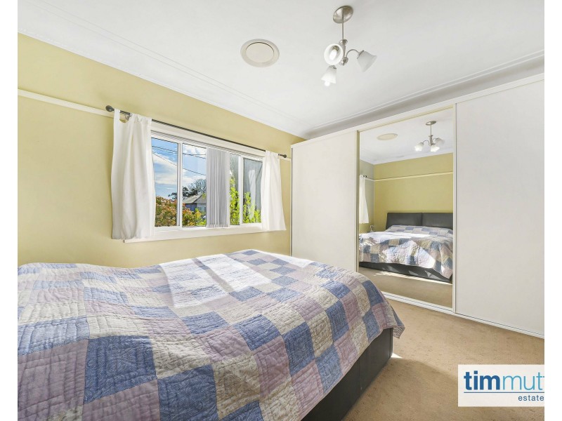 12 Monie Ave, East Hills NSW 2213