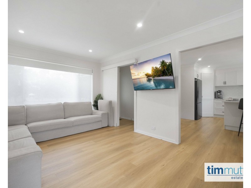 2 Beatham Pl, Milperra NSW 2214