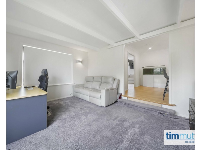 2 Beatham Pl, Milperra NSW 2214