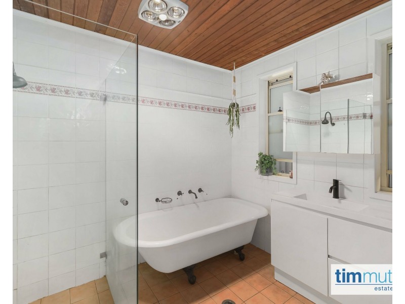 11 Merris Pl, Milperra NSW 2214