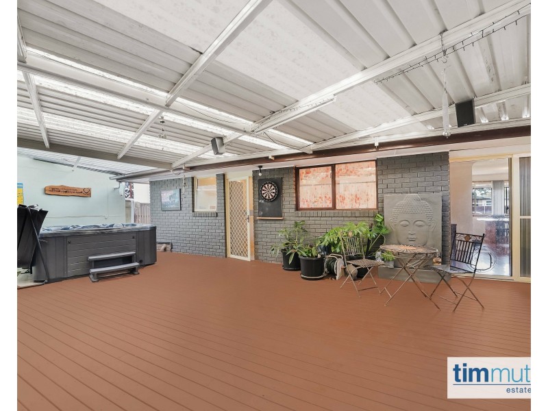 11 Merris Pl, Milperra NSW 2214