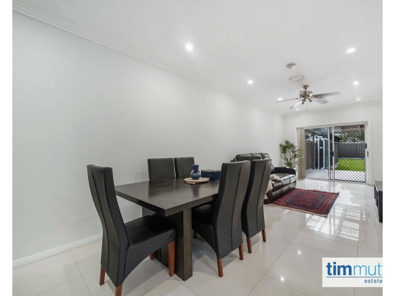 62 Queen St, Revesby NSW 2212