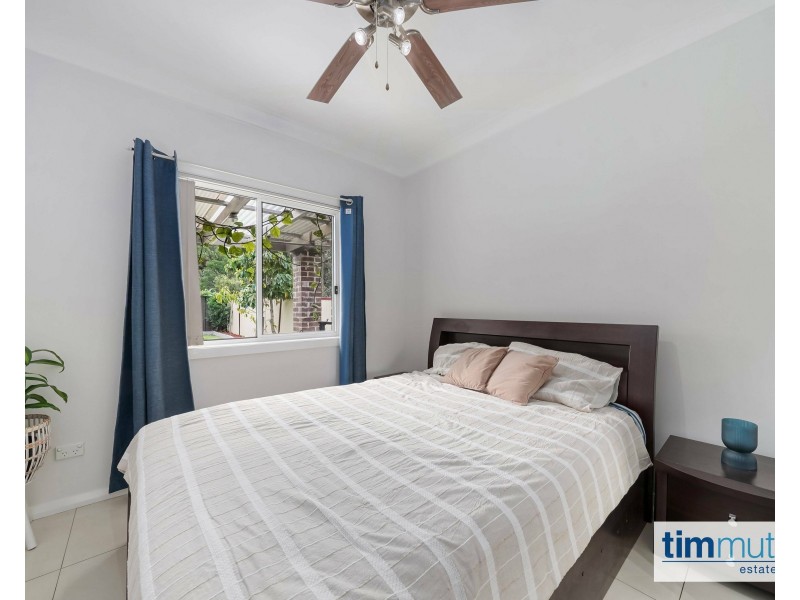 62 Queen St, Revesby NSW 2212