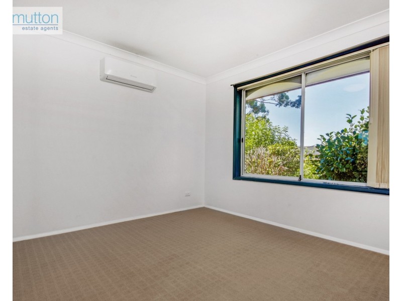 13 Warrina Rd, Bradbury NSW 2560