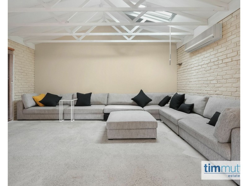 22 Raleigh Rd, Milperra NSW 2214