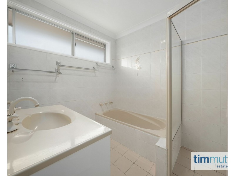 22 Raleigh Rd, Milperra NSW 2214