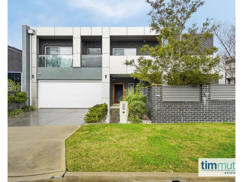 27 Mactier Ave, Milperra NSW 2214