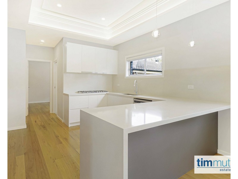 27 Mactier Ave, Milperra NSW 2214