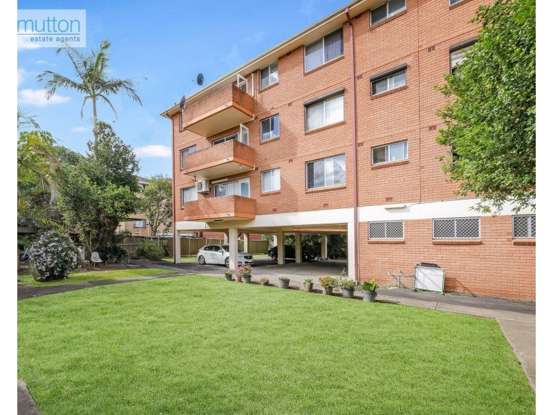 Unit 11/38 Hardy St, Fairfield NSW 2165