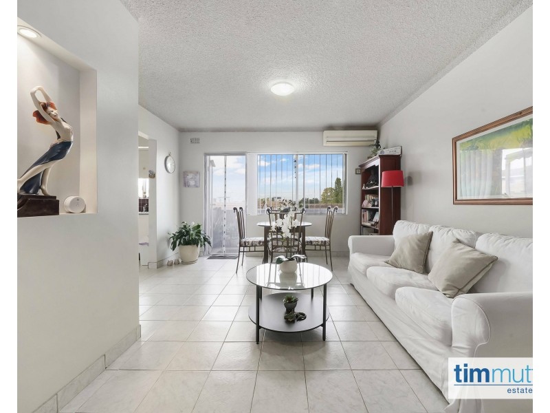 8/38 Hardy St, Fairfield NSW 2165